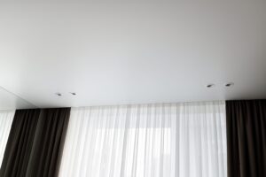 види натяжних стель - сатинові